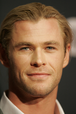 ChrisHemsworth1 - Hollywood's 10 Most Promising Young Actors