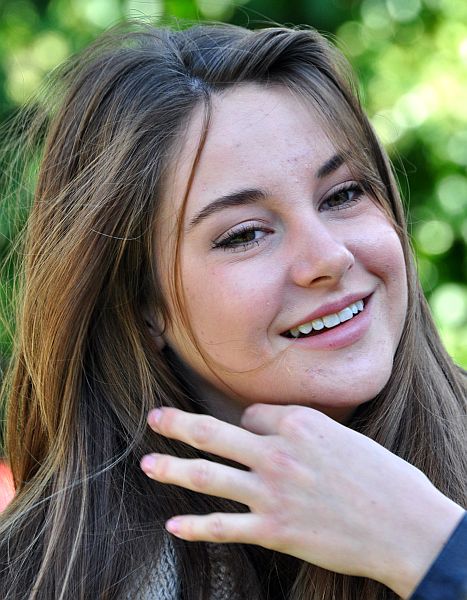 ShaileneWoodley1 - Hollywood's 10 Most Promising Young Actors