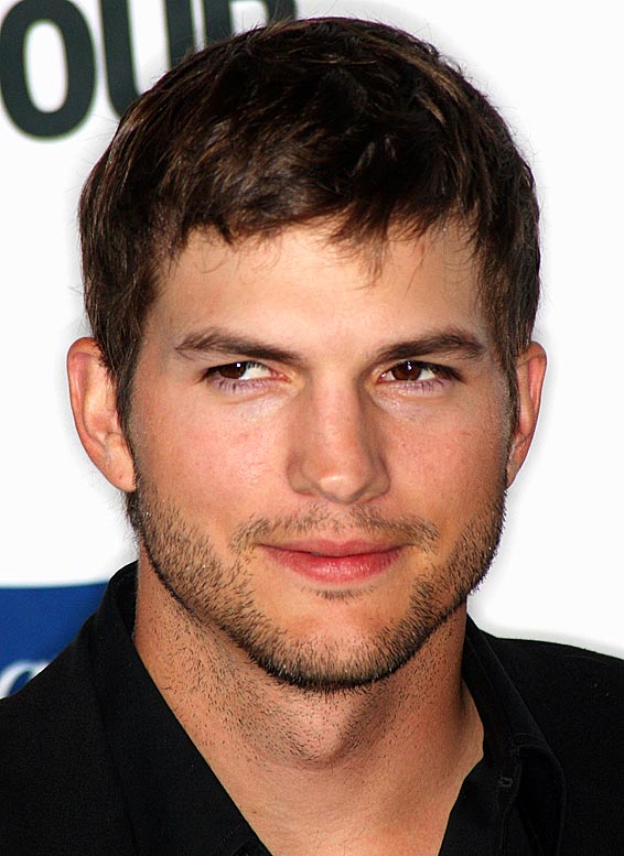 ashton kutcher - Ashton Kutcher to Play Steve Jobs in Upcoming Biopic