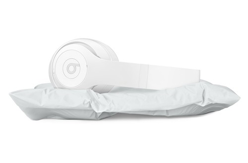 side pillow 500x330 - @Snarkitecture X Beats Collaborate to Turn the Iconic Studio Headphone Into Exclusive Piece of Art @beatsbydre
