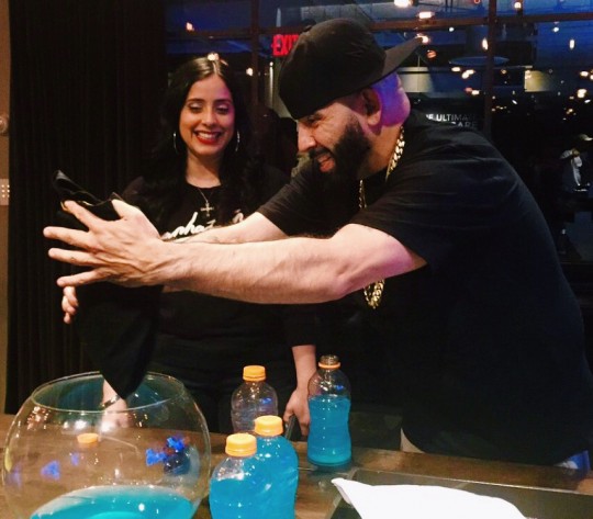 Mayor shows Laura Styles the product 540x473 - Event Recap: Crep Protect's U.S. Launch @crepprotect @NeueHouse #CrepProtect