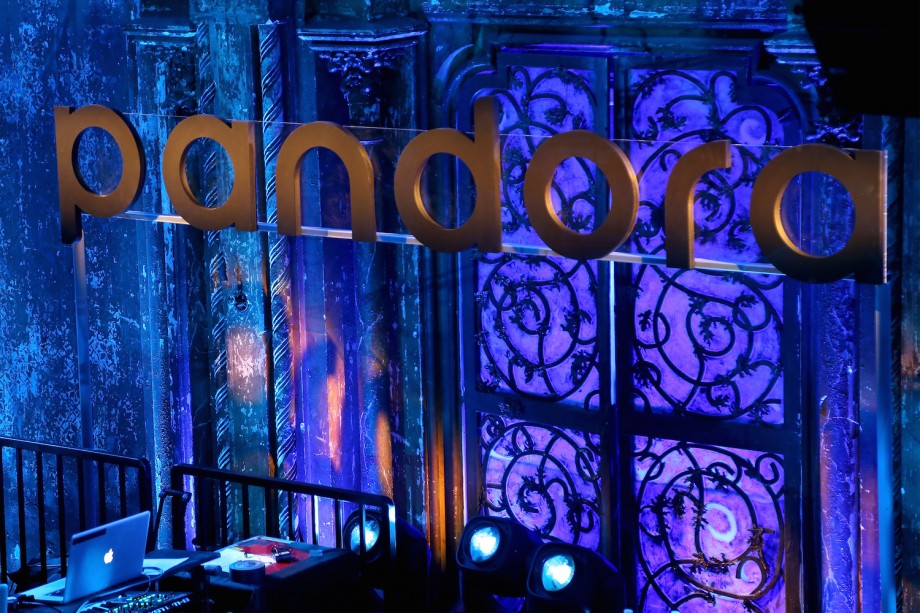 628655912 920x613 - Event Recap: #PandoraPresents John Legend @JohnLegend @PandoraMusic@ PandoraBrands