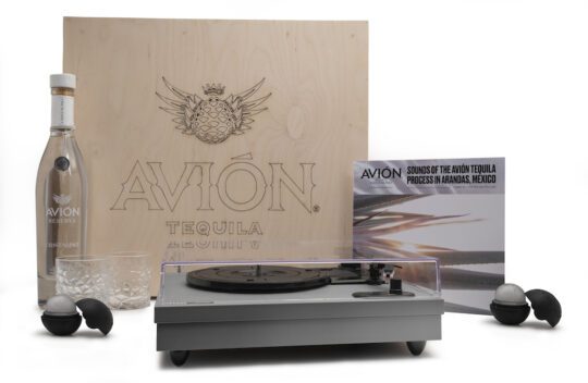Avion Listening Experience Kit 540x352 - The Tequila Avión Listening Experience #vinyl