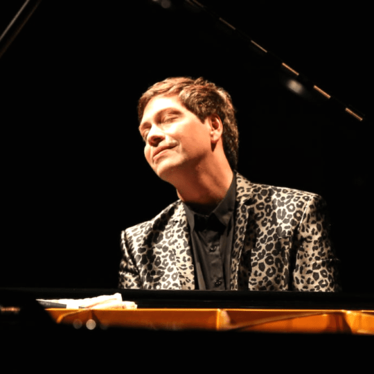 sbweb2 540x540 - Feature: Steve Barakatt on a World tour, Carnegie hall, the UNICEF anthem, and the DNA of music